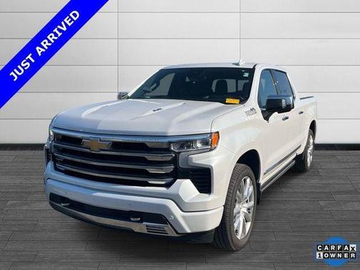 Pearl 2024 Chevrolet Silverado 1500 High Country