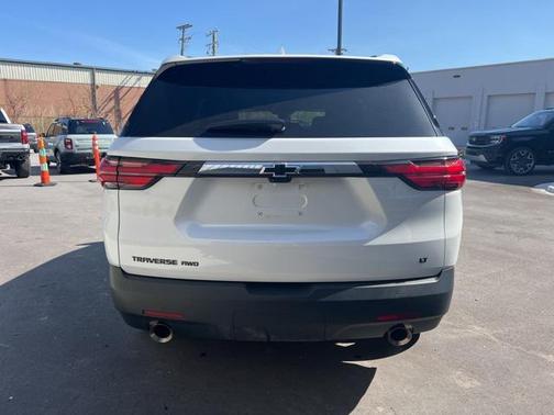 2023 Chevrolet Traverse LT Leather