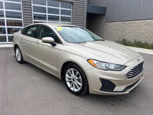 2019 Ford Fusion Hybrid SE