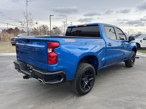 2022 Chevrolet Silverado 1500 Custom Trail Boss