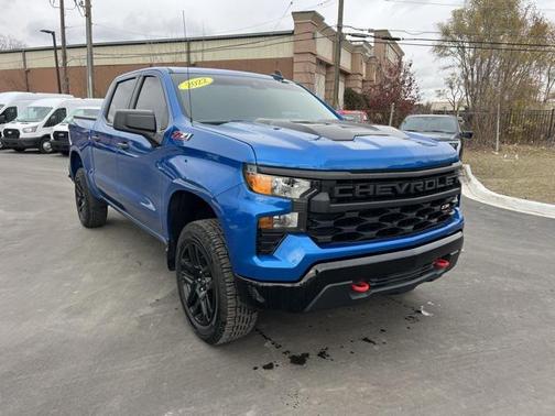 2022 Chevrolet Silverado 1500 Custom Trail Boss