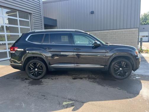 2019 Volkswagen Atlas 3.6L SEL Premium