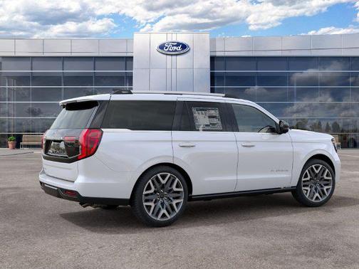 White 2027 Ford Expedition Platinum