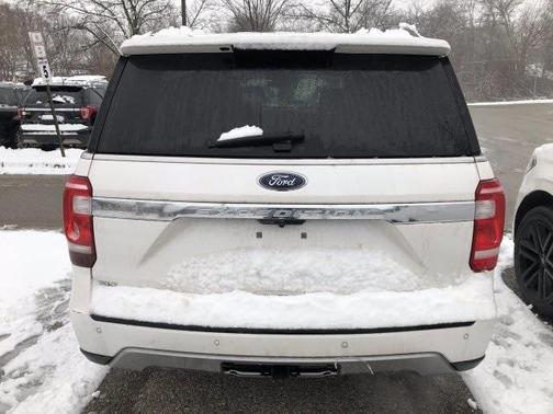 Photo 4 of 20 of 2019 Ford Expedition XLT
