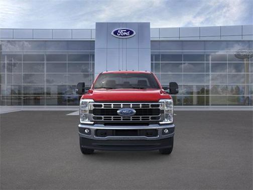 2026 Ford F-350 XLT