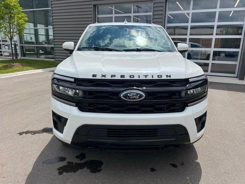 STAR WHITE MET TRI-COAT 2024 Ford Expedition Limited