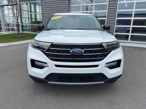 STAR WHITE MET TRI-COAT 2024 Ford Explorer XLT