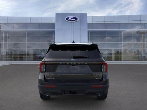 AGATE BLACK METALLIC 2026 Ford Explorer Active