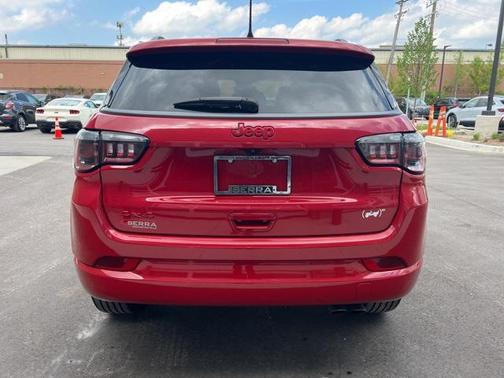 2022 Jeep Compass (RED) Edition 4x4