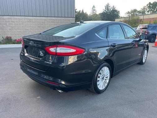 2014 Ford Fusion Hybrid SE