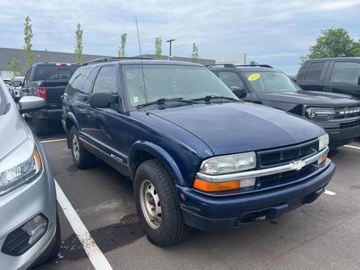 2002 Chevrolet Blazer LS