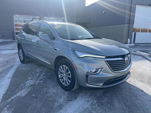 2023 Buick Enclave Essence AWD
