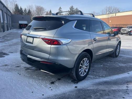 2023 Buick Enclave Essence AWD