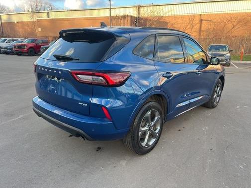 2023 Ford Escape ST-Line Select