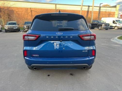 2023 Ford Escape ST-Line Select