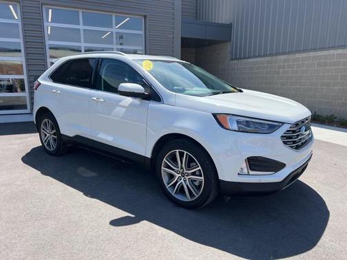 2023 Ford Edge Titanium