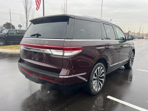 2024 Lincoln Navigator Reserve