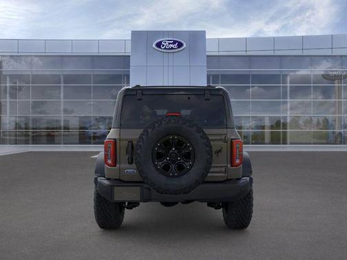 MARSH GRAY 2026 Ford Bronco Outer Banks