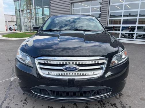 2010 Ford Taurus SHO