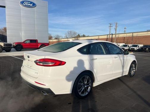 2020 Ford Fusion SEL