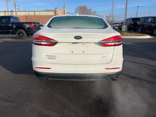 2020 Ford Fusion SEL