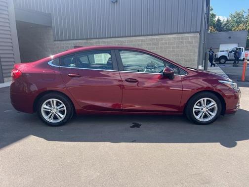 2016 Chevrolet Cruze LT Auto