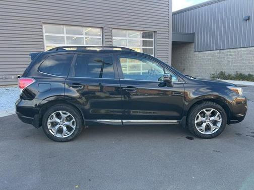 2018 Subaru Forester 2.5i Touring