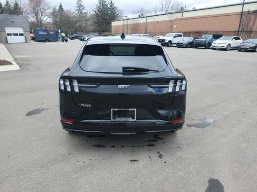 2022 Ford Mustang Mach-E GT