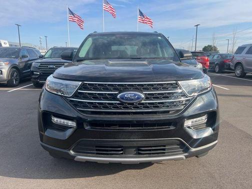 AGATE BLACK METALLIC 2024 Ford Explorer XLT