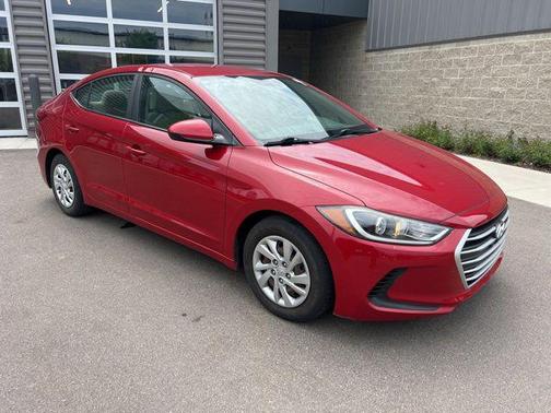 Scarlet Red Pearl 2017 Hyundai ELANTRA SE