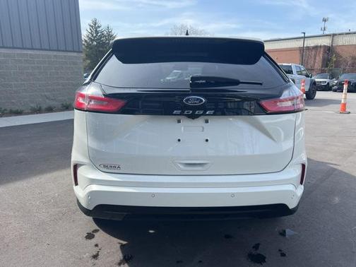 2024 Ford Edge ST Line