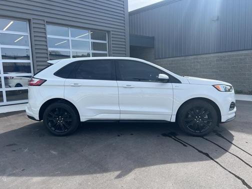 2024 Ford Edge ST Line