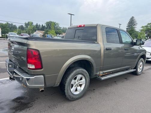 2014 RAM 1500 SLT