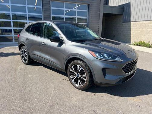 CARBONIZED GRAY 2021 Ford Escape SE