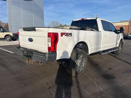 2017 Ford F-350 Lariat