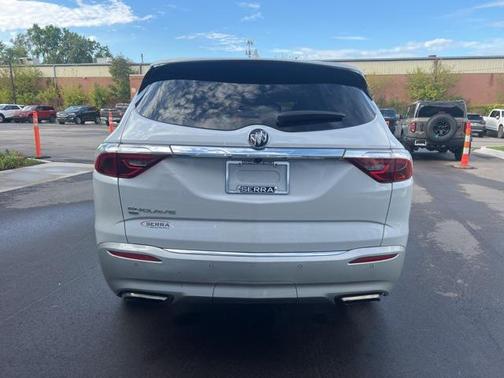 2023 Buick Enclave Essence AWD