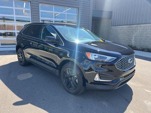 AGATE BLACK METALLIC 2023 Ford Edge SEL