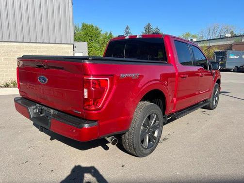 RAPID RED MET TINTED CC 2022 Ford F-150 XLT