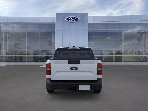 SPACE WHITE METALLIC 2026 Ford Maverick Lariat