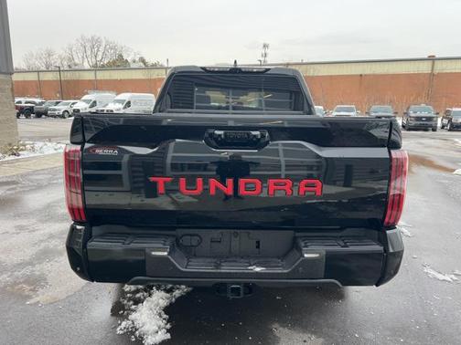 2022 Toyota Tundra Platinum