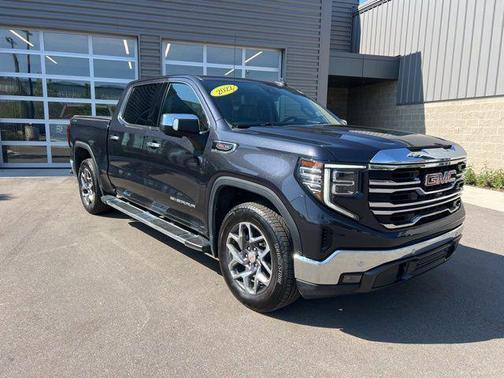 Titanium Rush Metallic 2022 GMC Sierra 1500 SLT