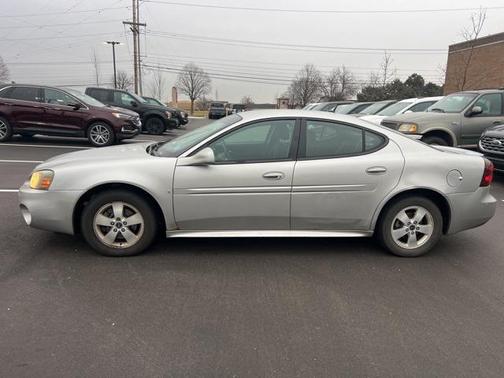 2006 Pontiac Grand Prix Base