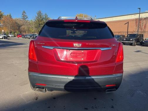 2018 Cadillac XT5 Base