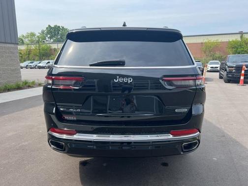 2022 Jeep Grand Cherokee L Overland