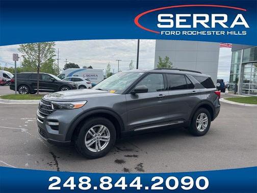 CARBONIZED GRAY METALLIC 2024 Ford Explorer XLT