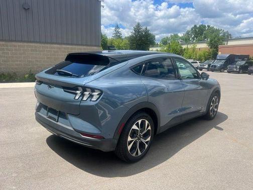 Vapor Blue Metallic 2024 Ford Mustang Mach-E Select