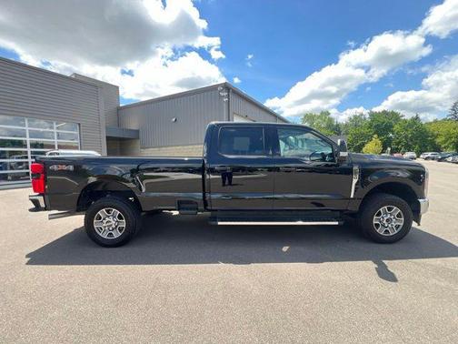 Agate Black Metallic 2023 Ford F-250 Lariat