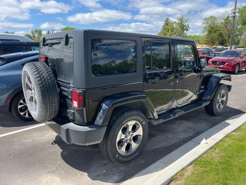 2016 Jeep Wrangler Unlimited Sahara