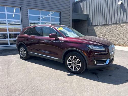 2020 Lincoln Nautilus Standard