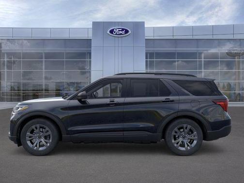AGATE BLACK METALLIC 2026 Ford Explorer Active